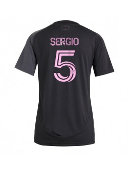 Billige Inter Miami Sergio Busquets #5 Bortedrakt Dame 2025-26 Kortermet